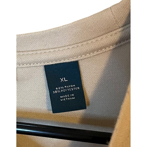 Perry Ellis Mens XL Beige Short Sleeve T‑Shirt Rayon Blend - Picture 2 of 4